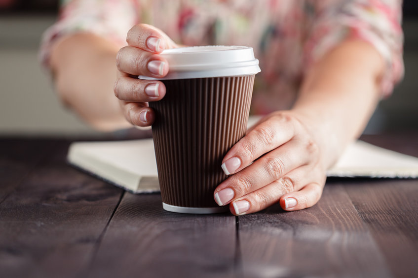 Plastic-free coffee cups – Yah?
